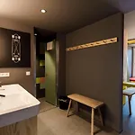 Djh Moun10 - Youth - Membership Required! 旅馆 *