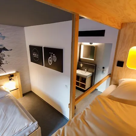 Hostel Djh Moun10 - Membership Required! *